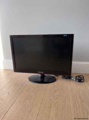 Samsung Flat Screen TV - Used Fair, Functional Status Unknown - 2ndhandwarehouse.com
