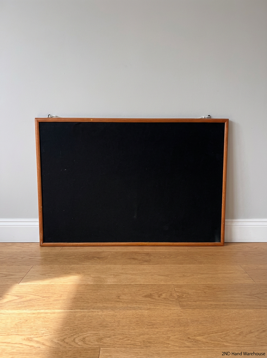 Large Framed Pin Board (120 x 70cm)