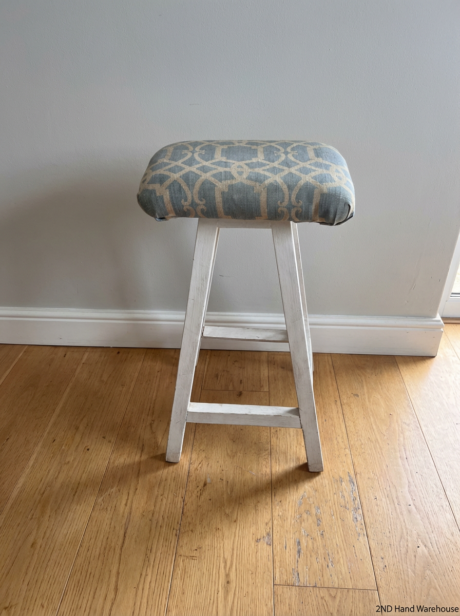 Padded Geometric Bar Stool - Visible Scuff Marks - 2ndhandwarehouse.com