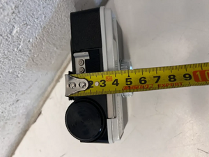 Vintage Kodak Instamatic 33 Camera with Case - As-Is Display Piece - 2ndhandwarehouse.com