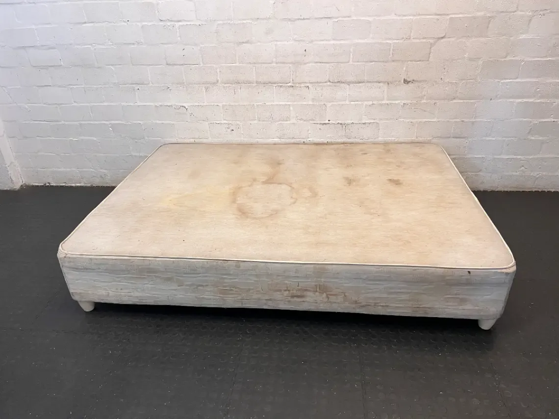 Vintage Style Wooden Frame Ironing Board - Good Condition - 2ndhandwarehouse.com