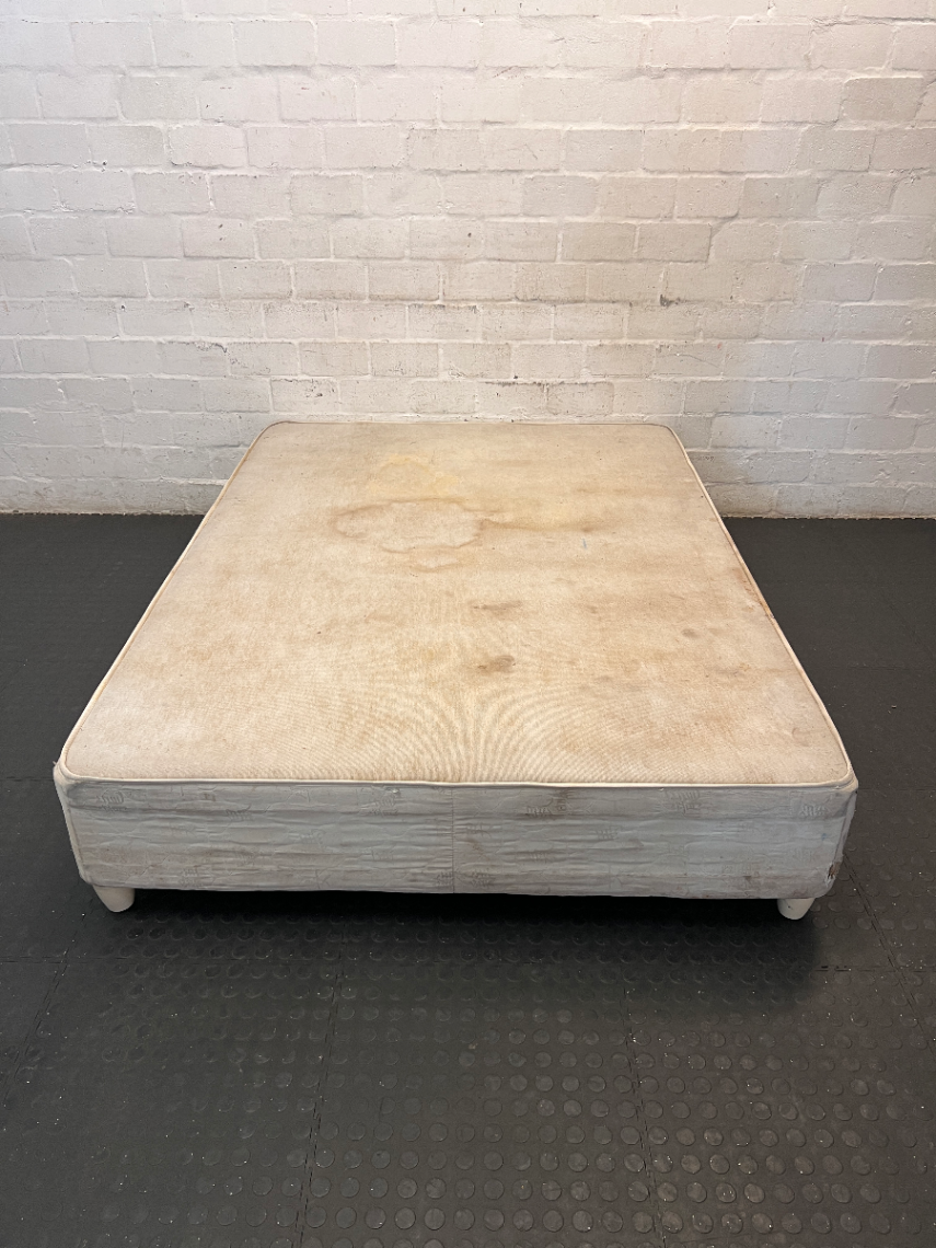 Double Bed Base - Visible Surface Staining - 2ndhandwarehouse.com