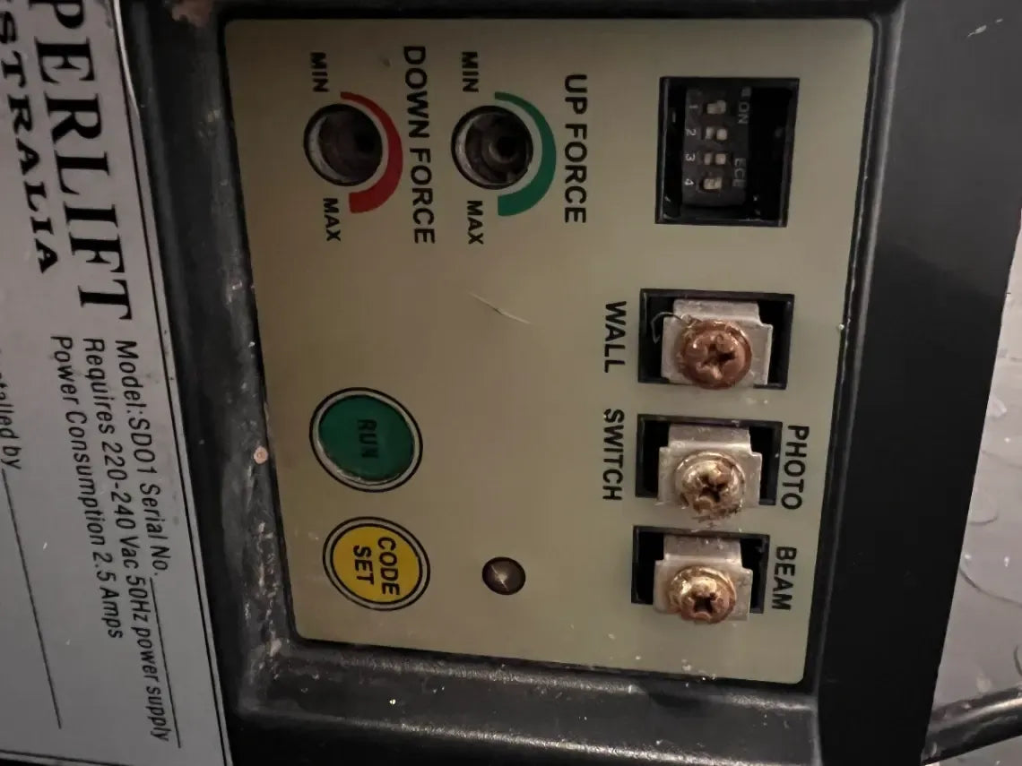 Super Lift SDO-1 Garage Door Motor - Untested, Cut Cable As-Is - 2ndhandwarehouse.com