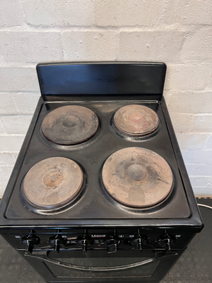 Black Univa 4-Plate Stove and Oven - Good Condition - 2ndhandwarehouse.com