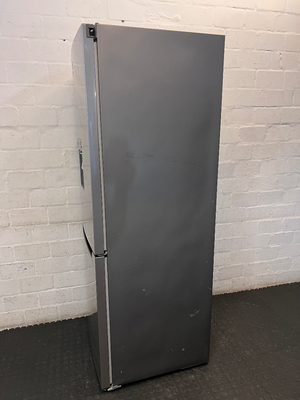 Samsung Bottom Freezer Fridge - Cosmetic Scuffs & Marks - 2ndhandwarehouse.com