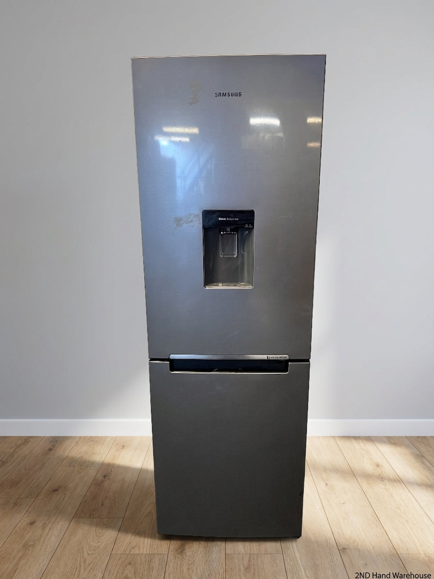 Samsung Bottom Freezer Fridge - Cosmetic Scuffs & Marks - 2ndhandwarehouse.com