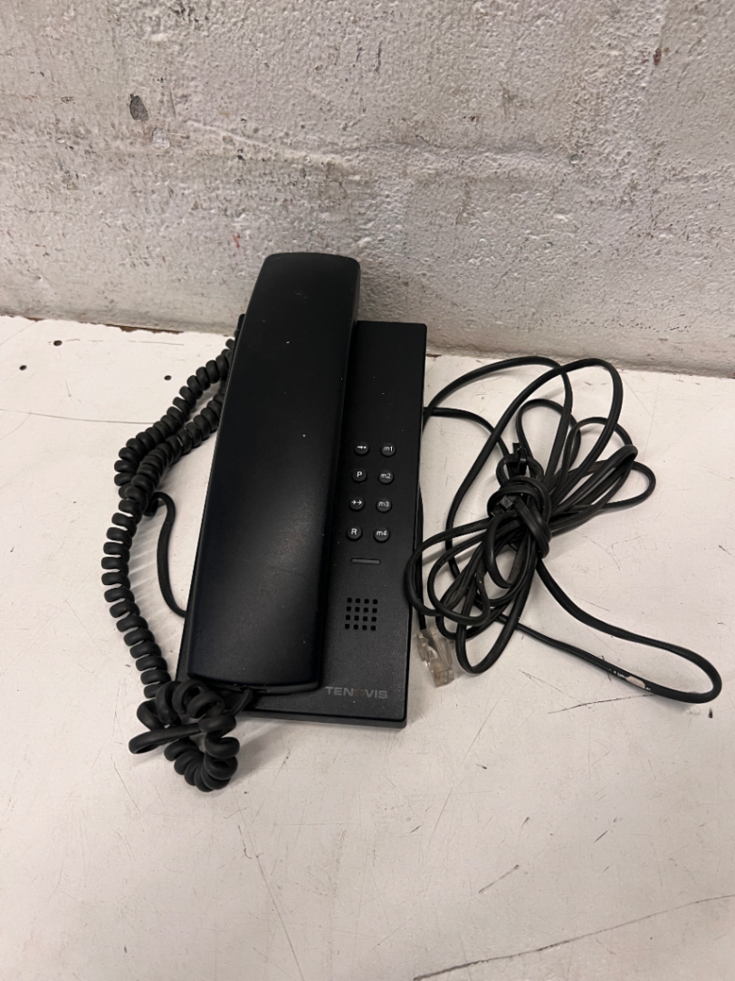 Tenovis Landline Telephone - Fair Condition, Damaged - 2ndhandwarehouse.com