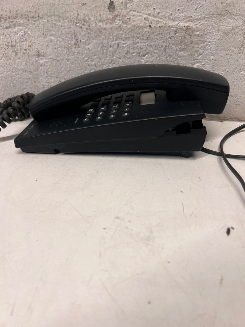 Tenovis Landline Telephone - Fair Condition, Damaged - 2ndhandwarehouse.com