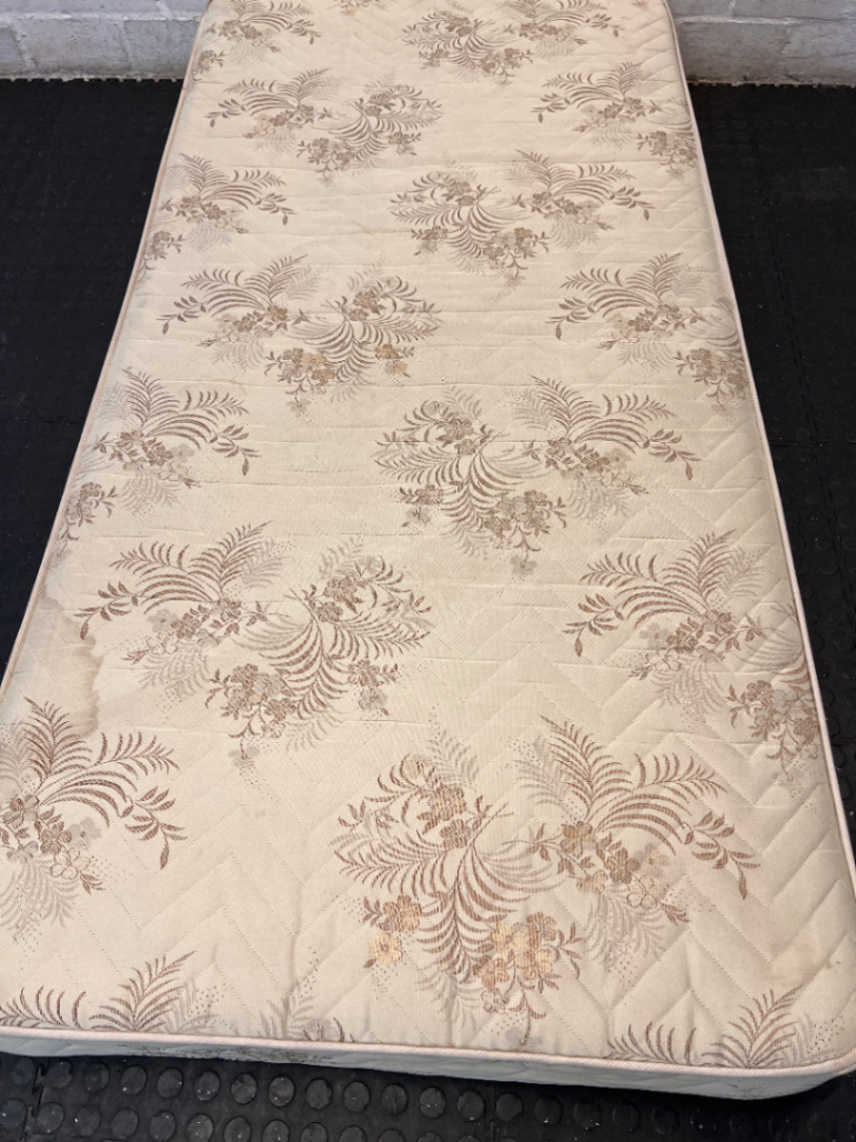Single Base Set with Floral Pattern - Used Fair Condition - 2ndhandwarehouse.com