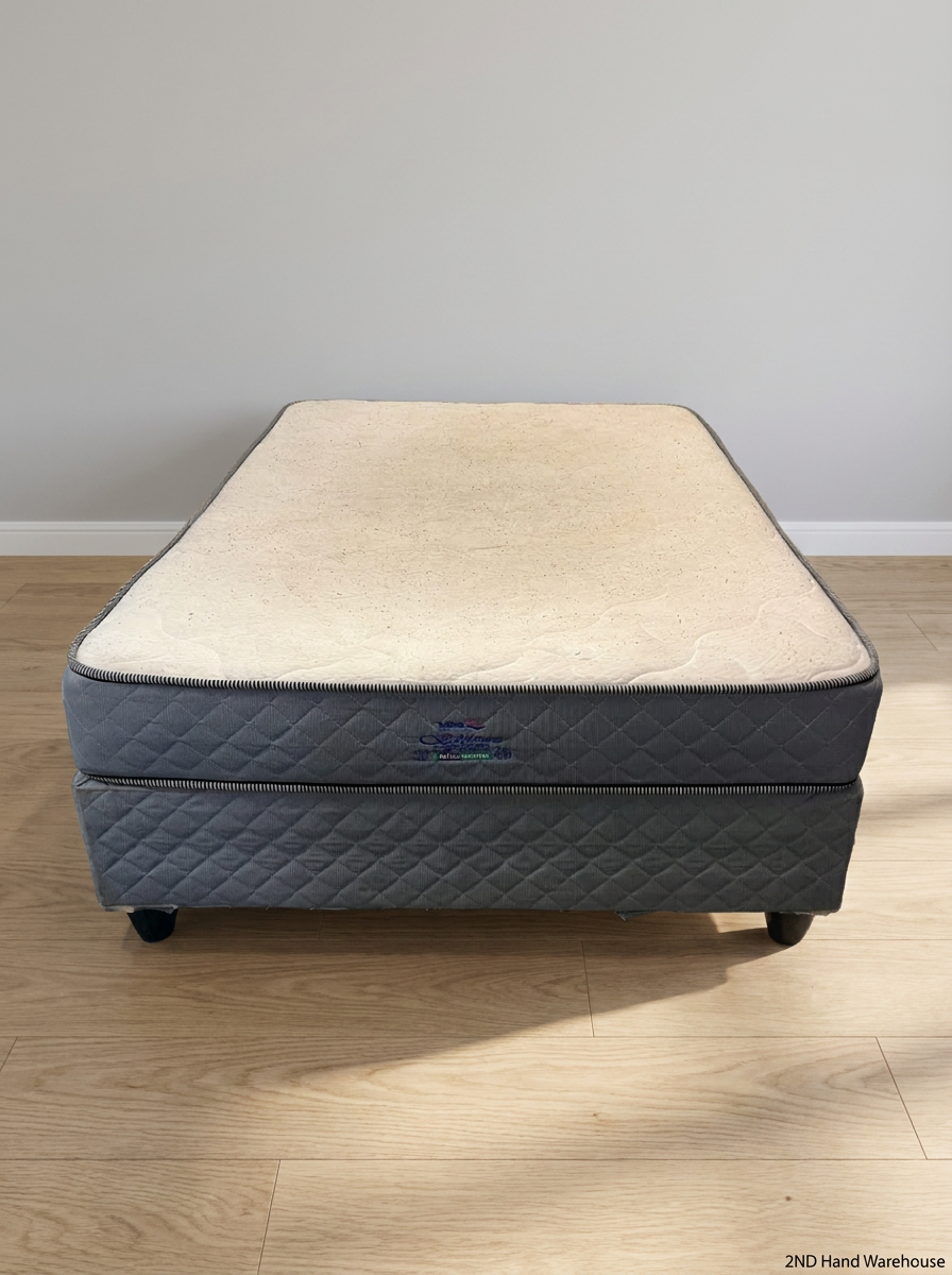 Truform Double Bed Base Set in Grey — Normal Wear on Mattress T - 2ndhandwarehouse.com