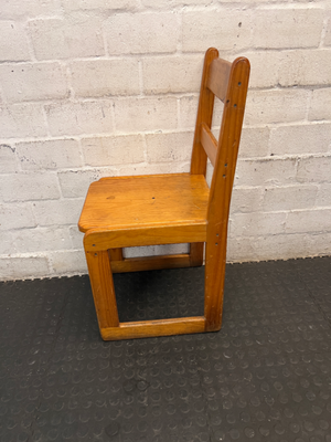 Classic Pine Dining Chair with Sled Base - 2ndhandwarehouse.com