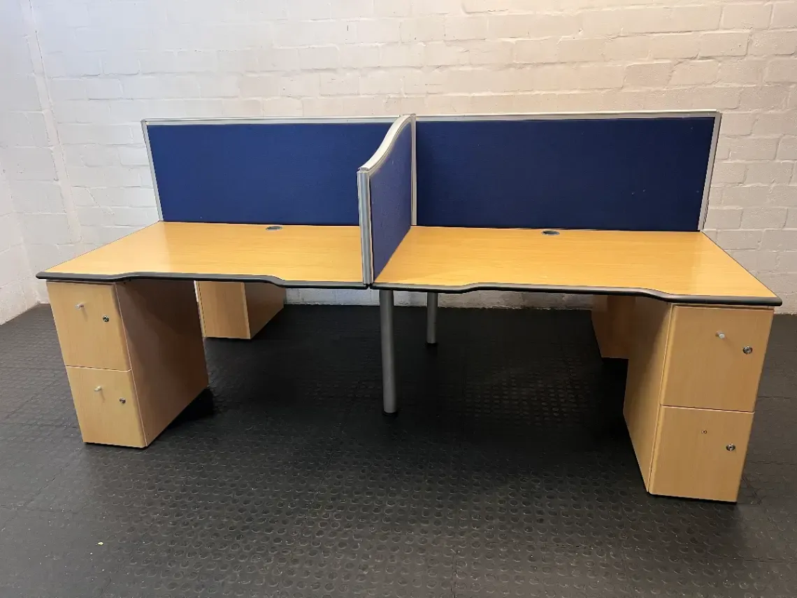 Two-Way Office Cluster Desk with Privacy Screen - 2ndhandwarehouse.com