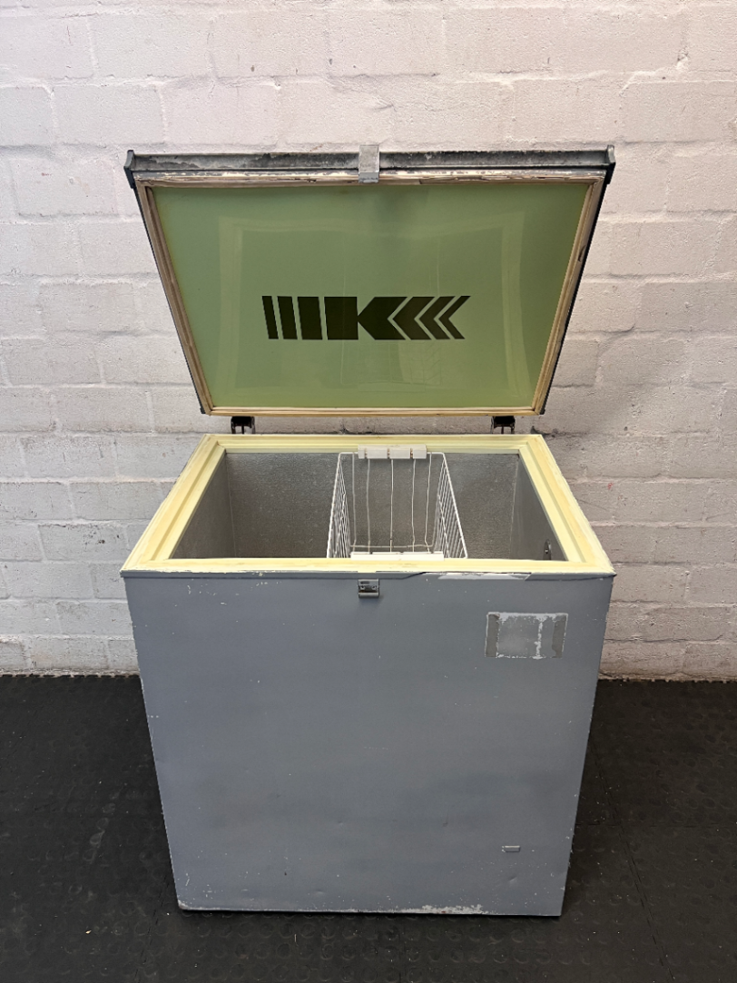 Grey Compact Chest Freezer — Working with Heavy Exterior W - 2ndhandwarehouse.com