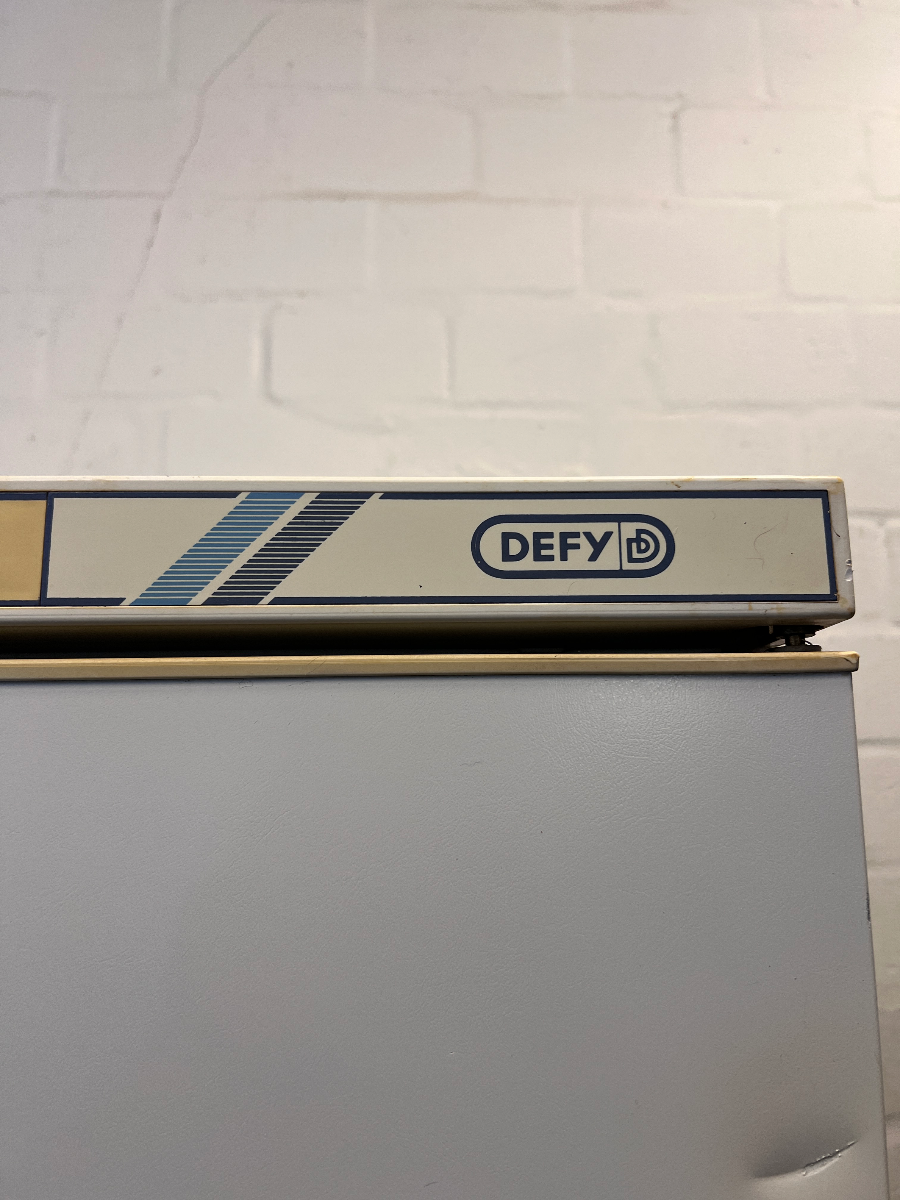 Defy White Side-by-Side Double Door Fridge — Working Condition with Non-Operational Interior L - 2ndhandwarehouse.com