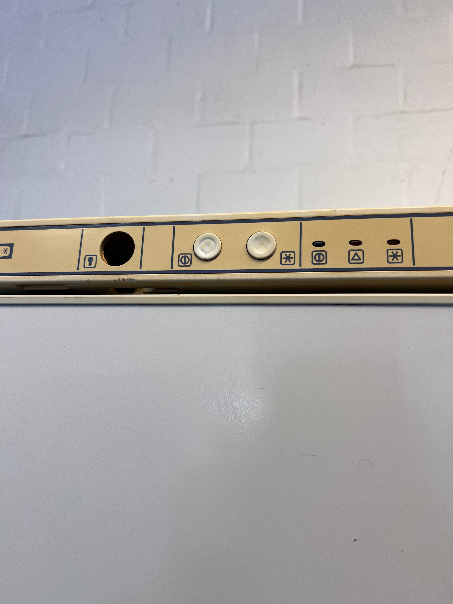 Defy White Side-by-Side Double Door Fridge — Working Condition with Non-Operational Interior L - 2ndhandwarehouse.com