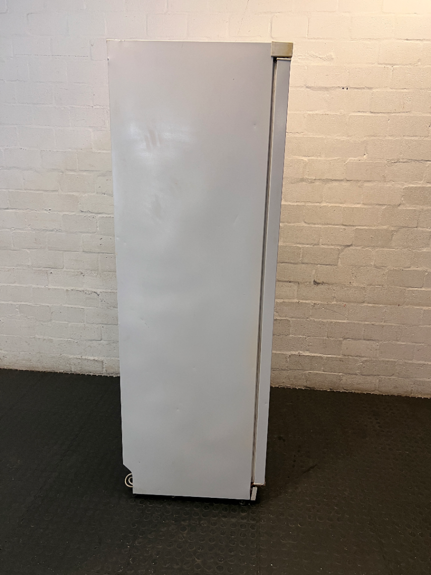 Defy White Side-by-Side Double Door Fridge — Working Condition with Non-Operational Interior L - 2ndhandwarehouse.com