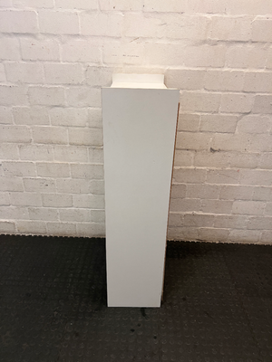 White Three-Shelf Standing Bookcase — Fair Used C - 2ndhandwarehouse.com