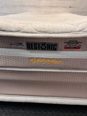 Restonic Gold Deluxe 3/4 Bed Base Set — Staining on Mattress Surface