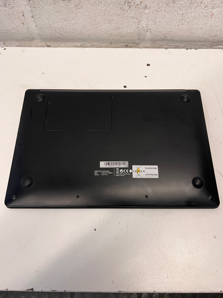 Sleek Black Mecer Laptop — Good Working Order