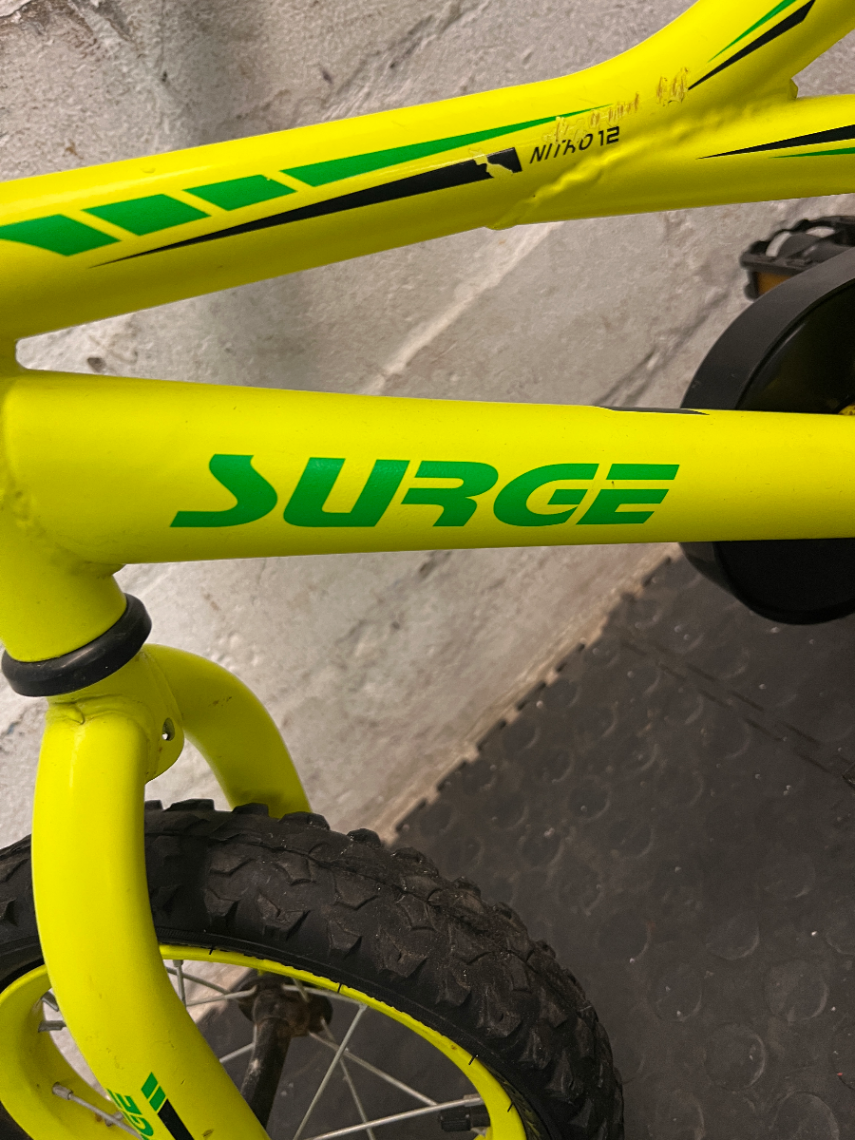 A60444-Neon Yellow Surge Kids Bicycle with Training Wheel — Very Good Condition