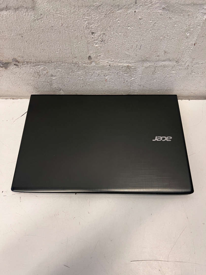 Acer Aspire E 15 Laptop in Matte Black — Good Working Order with  Keyboard