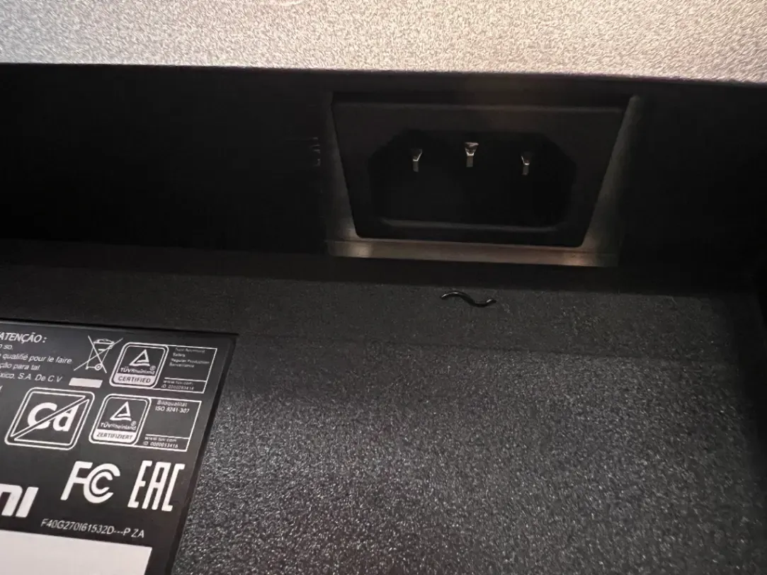 AOC 24" LCD Monitor in Black - Brand New - 2ndhandwarehouse.com