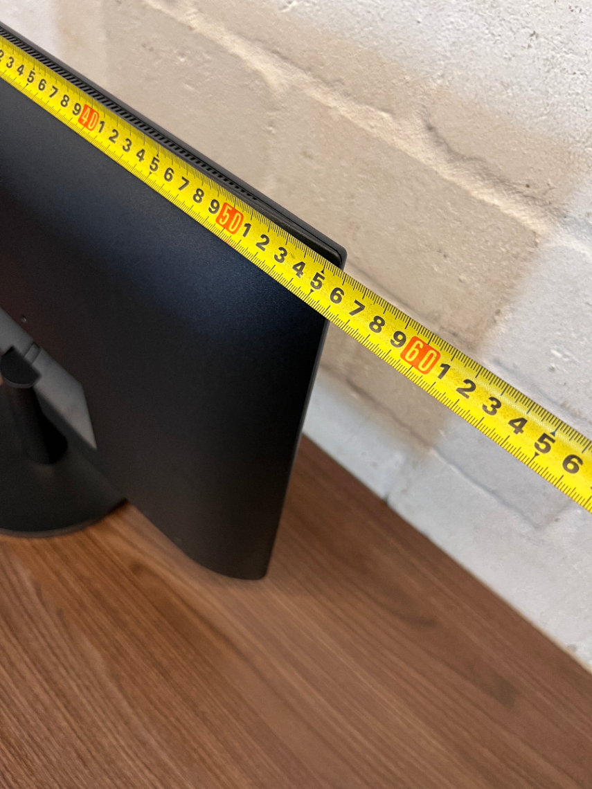 AOC 24" LCD Monitor in Black - Brand New - 2ndhandwarehouse.com