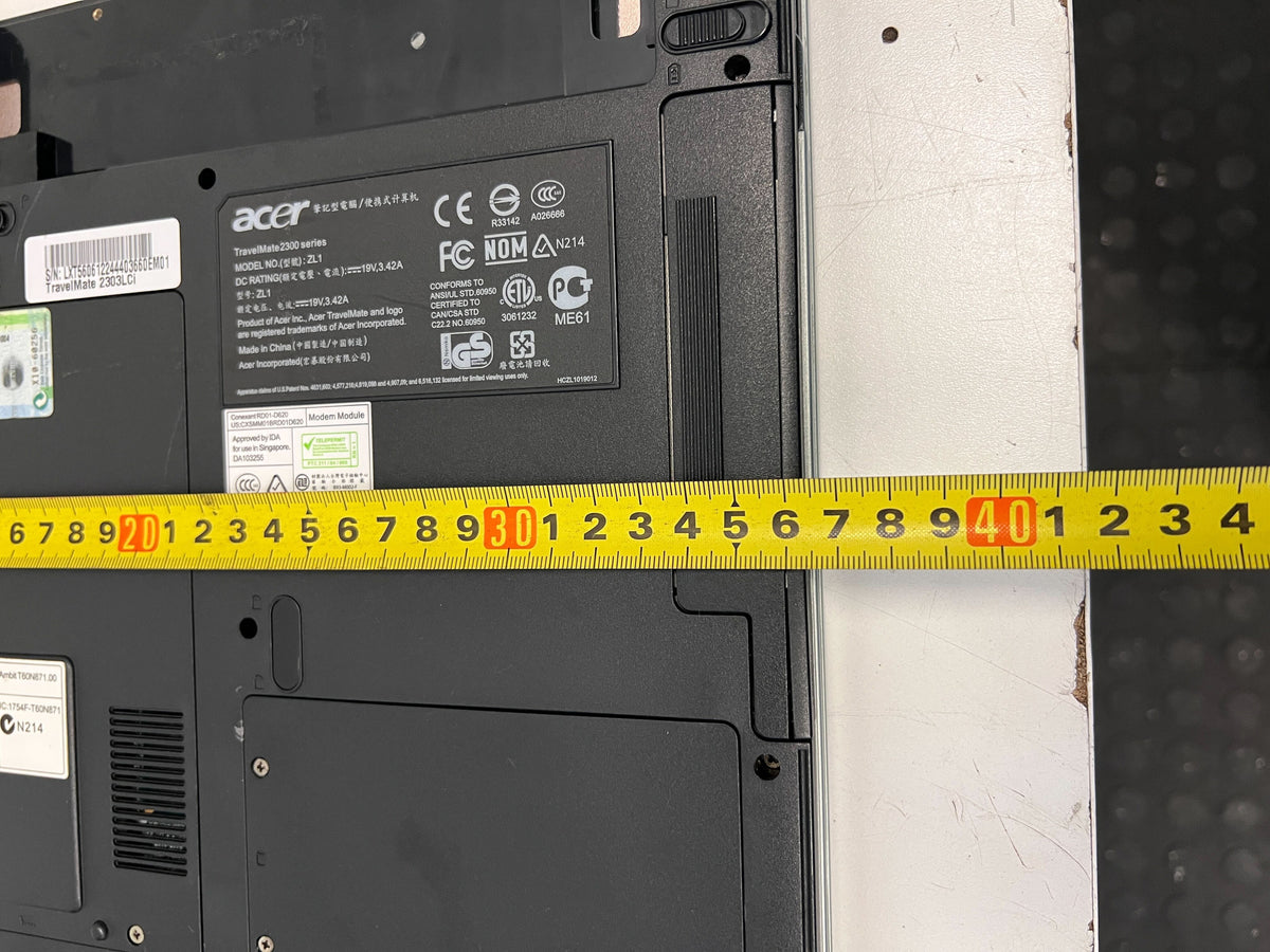 Acer 15.6" Silver Laptop – Partly Working- Keyboard Non-Functional- no battery