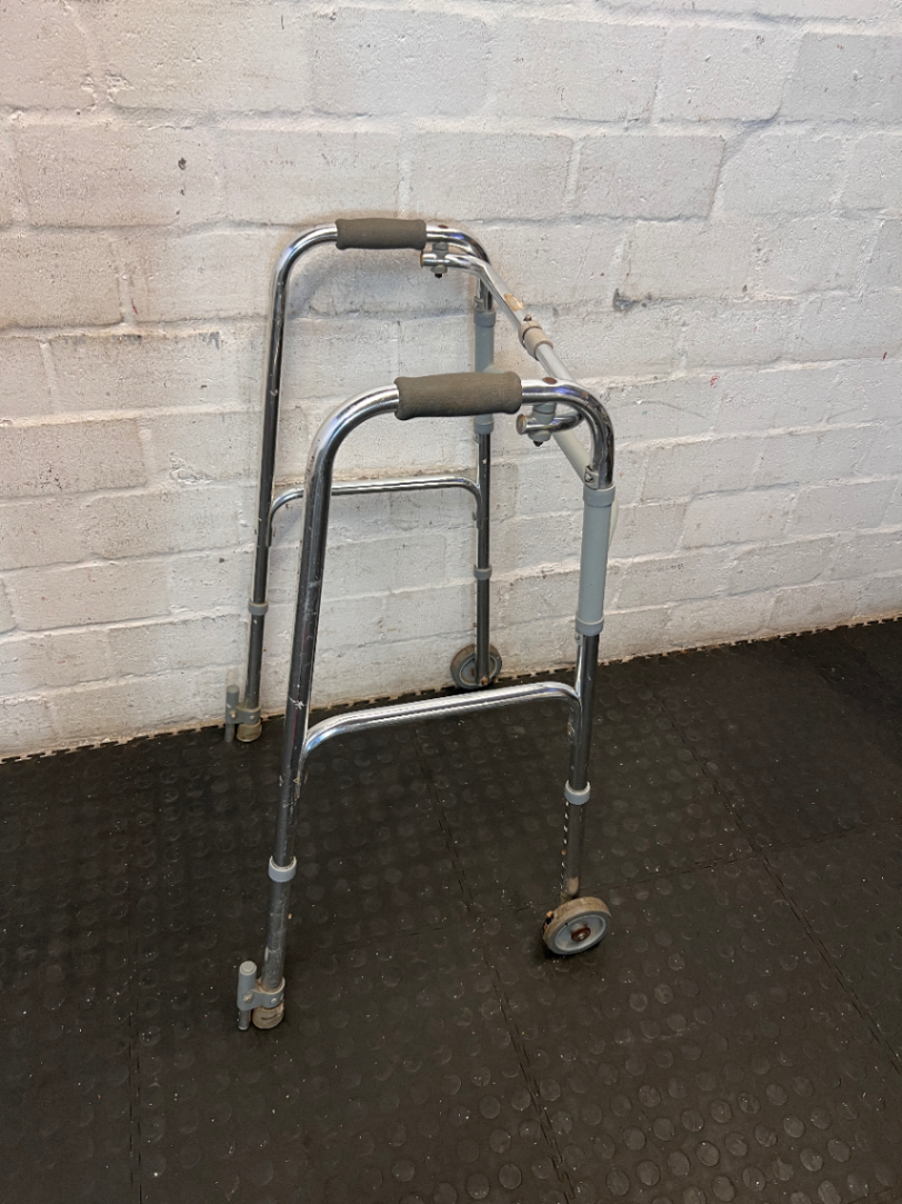 Adjustable Folding Medical Walking Frame with Front Wheels - Good Condition - 2ndhandwarehouse.com