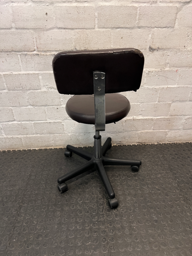 Adjustable Swivel Studio Chair with Backrest