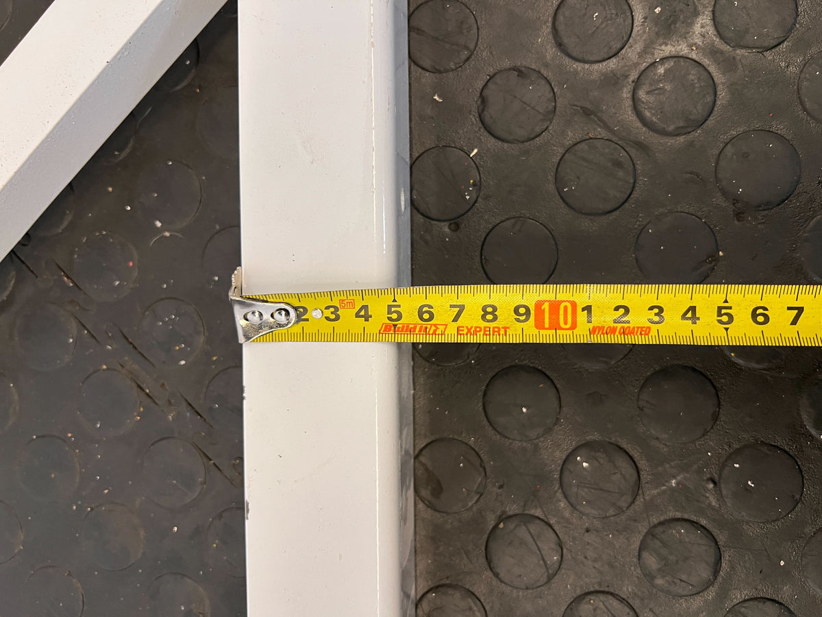 Adjustable White Metal A-Frame Easel – Minor Rust