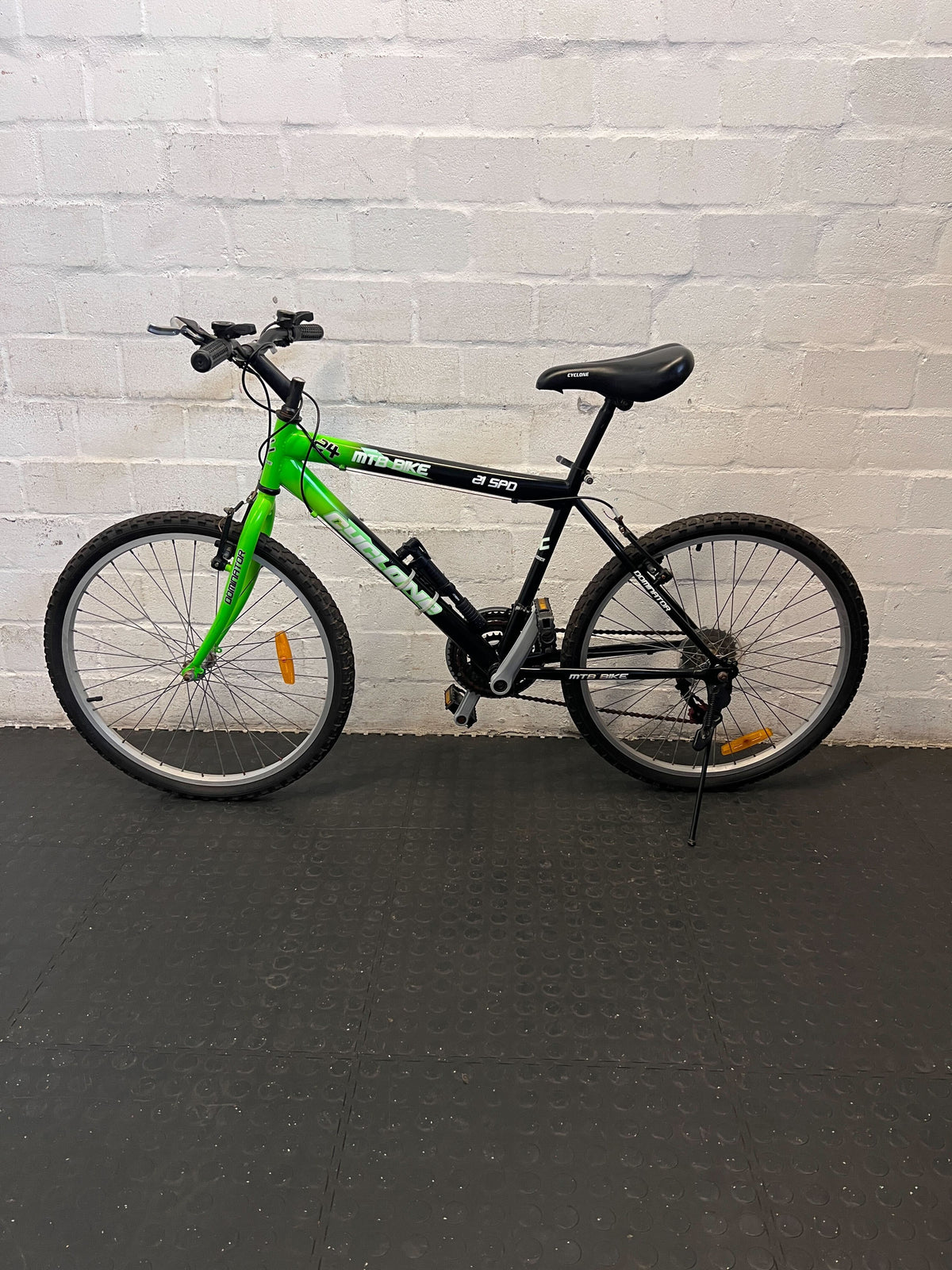 Cyclone Green & Black 24" 21 speed Mountain Bike