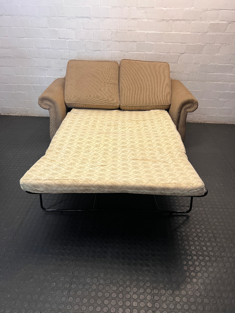 Arched Back Textured Fabric Sleeper Couch — Well Used C - 2ndhandwarehouse.com