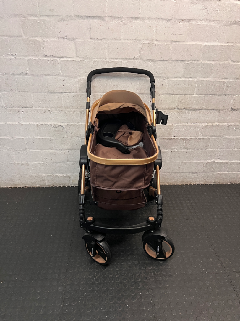 Belecoo Multi-Tone Stroller with Gold Frame — Mint Condition and Hardly used - 2ndhandwarehouse.com