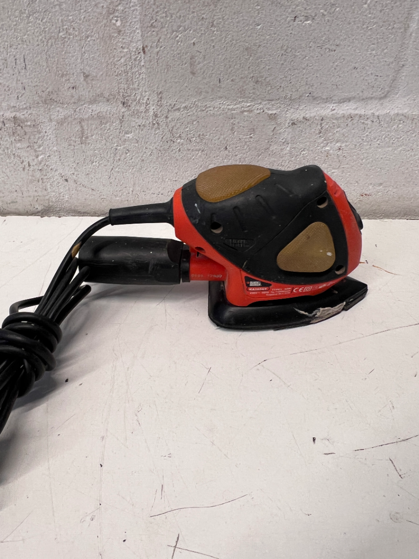 Black & Decker Mouse Detail Sander — Working Order with Minor Scuffs