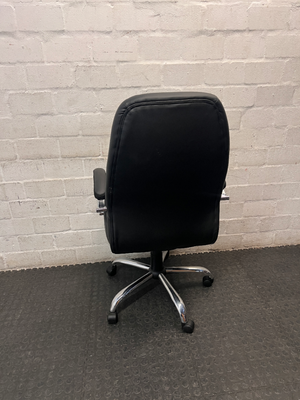 Black Ergonomic High-Back Office Chair with Chrome Base — Good Working Order