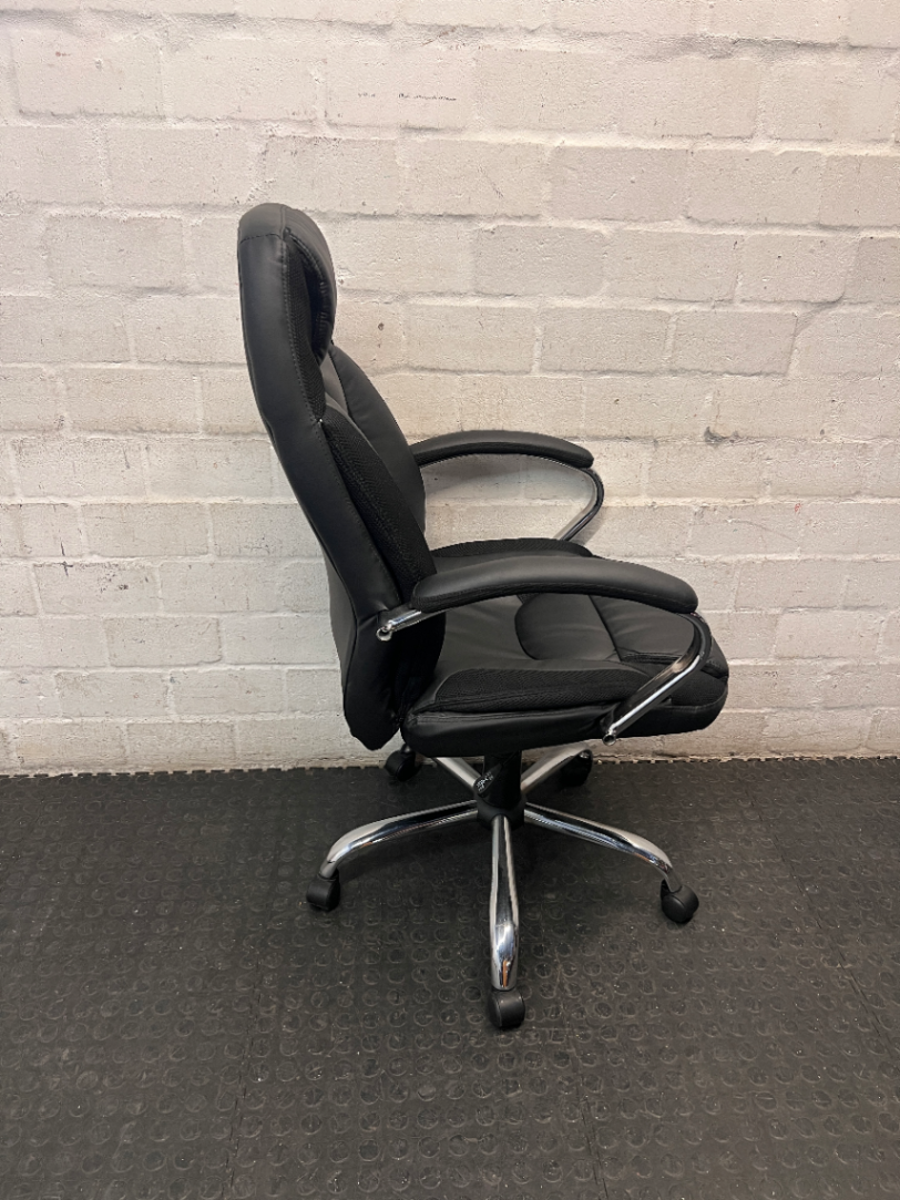 Black Ergonomic High-Back Office Chair with Chrome Base — Good Working Order