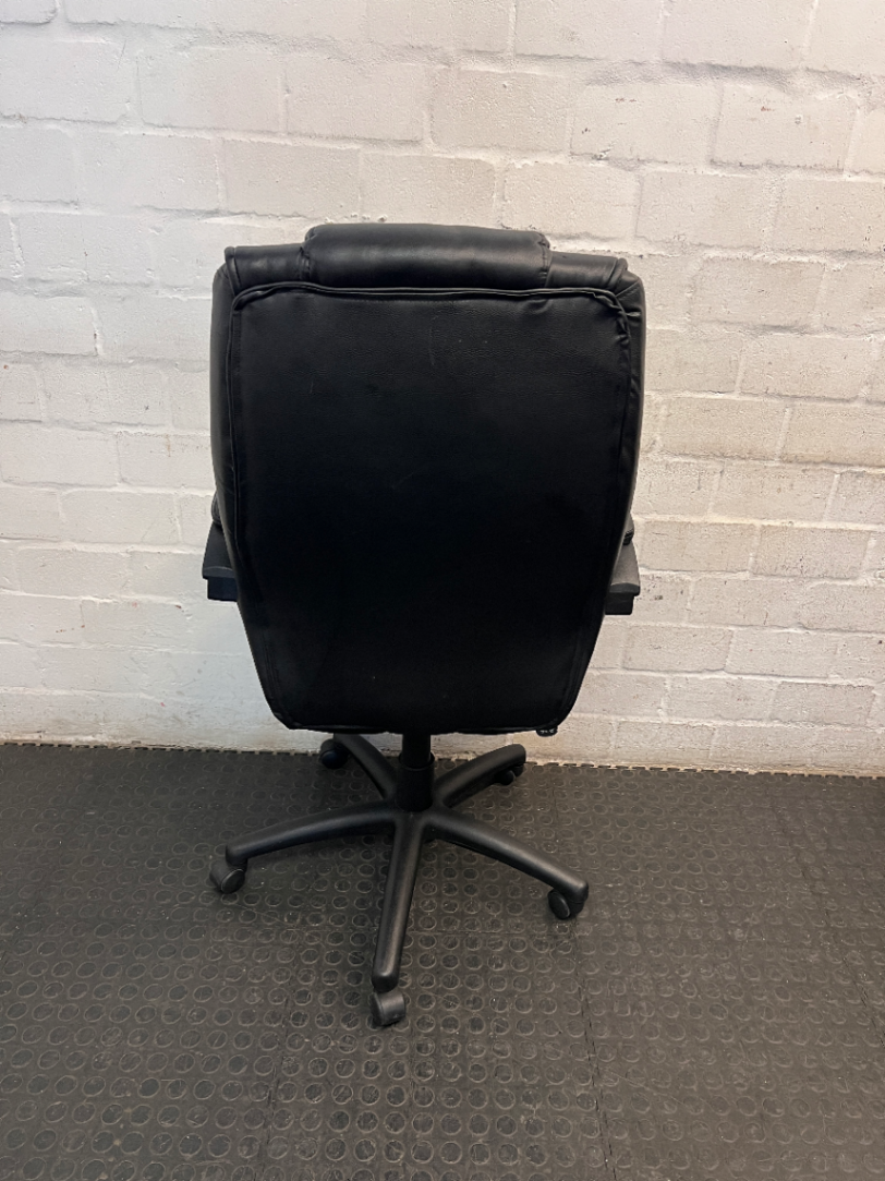 Black High-Back Executive Office Chair — Visible Wear to Upholstery