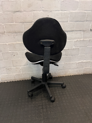 Black Swivel Office Chair - Well Used & Dusty - 2ndhandwarehouse.com