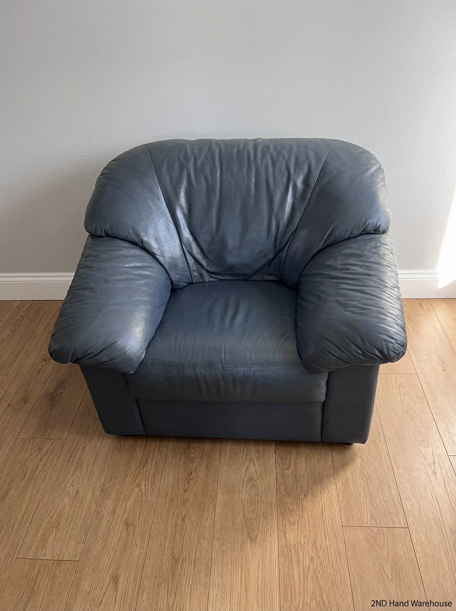 Blue 1-Seater Leather Couch - Well Used Condition - 2ndhandwarehouse.com