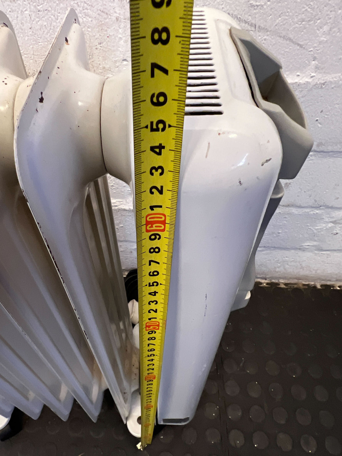 Boardman's Compact Oil-Filled Radiator - Portable Heater