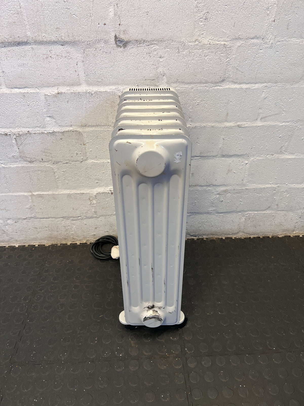 Boardman's Compact Oil-Filled Radiator - Portable Heater