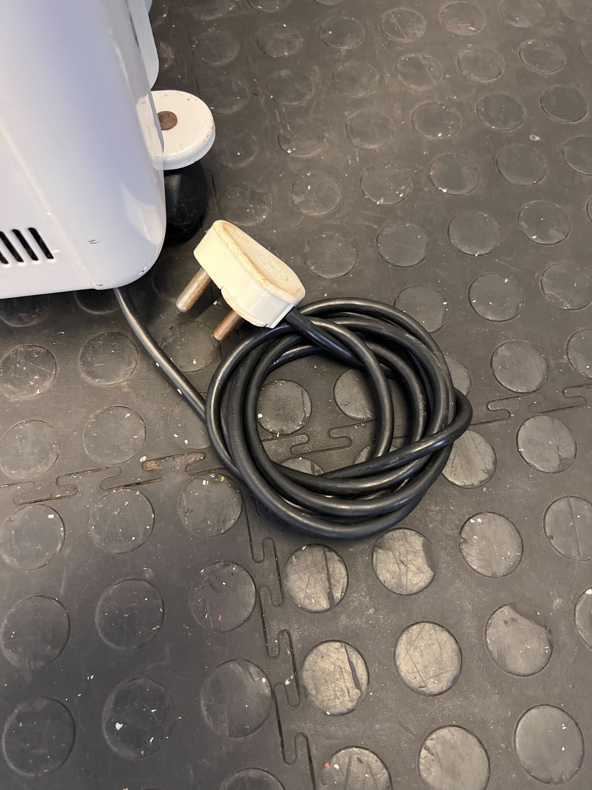 Boardman's Compact Oil-Filled Radiator - Portable Heater