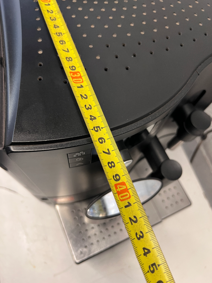 Bosch Automatic Coffee Machine in Black — Good Working O - 2ndhandwarehouse.com
