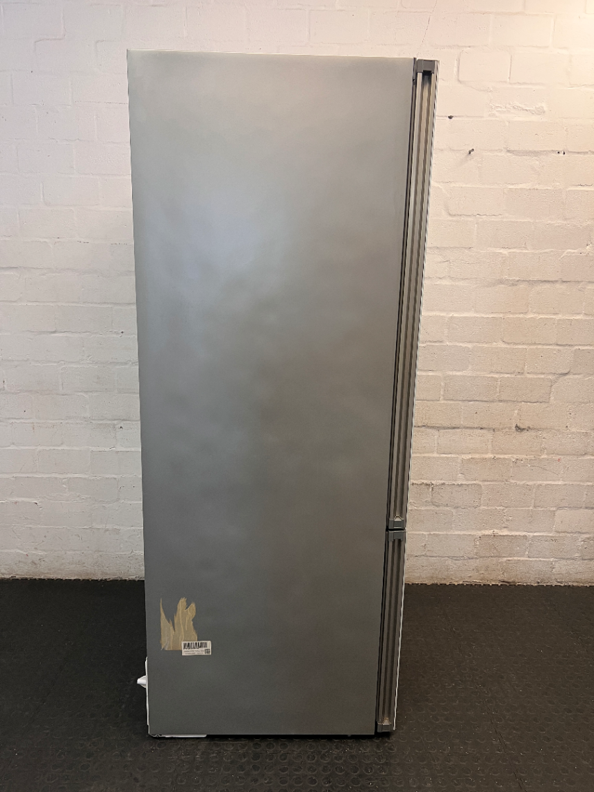 Bosch Series 6 White Glass Front Fridge-Freezer — Good Working Order