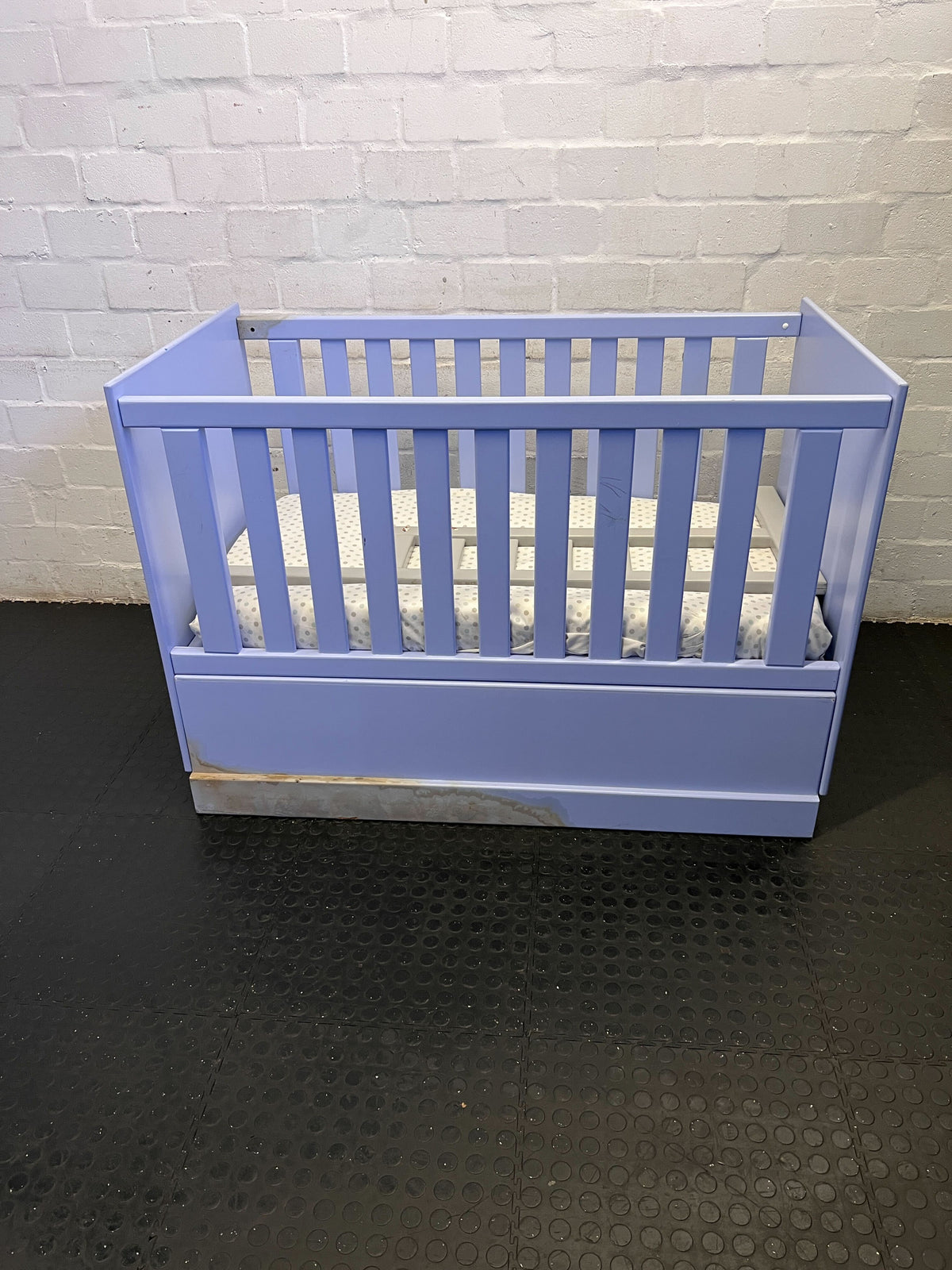 Charming Purple Baby Crib with Storage Drawers – Minor Scuffs