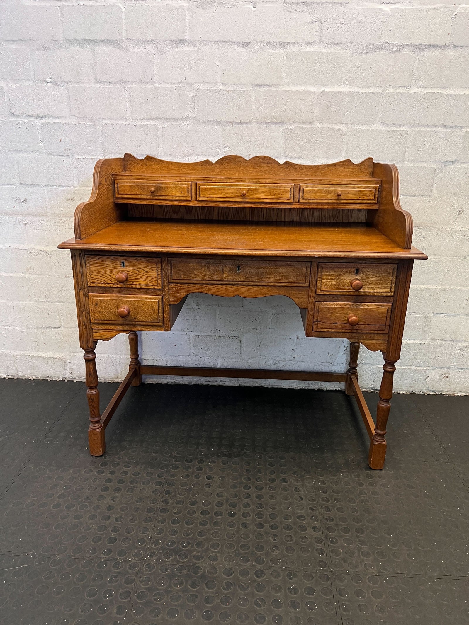 Charming Vintage Oak Writing Desk with Decorative Backrest