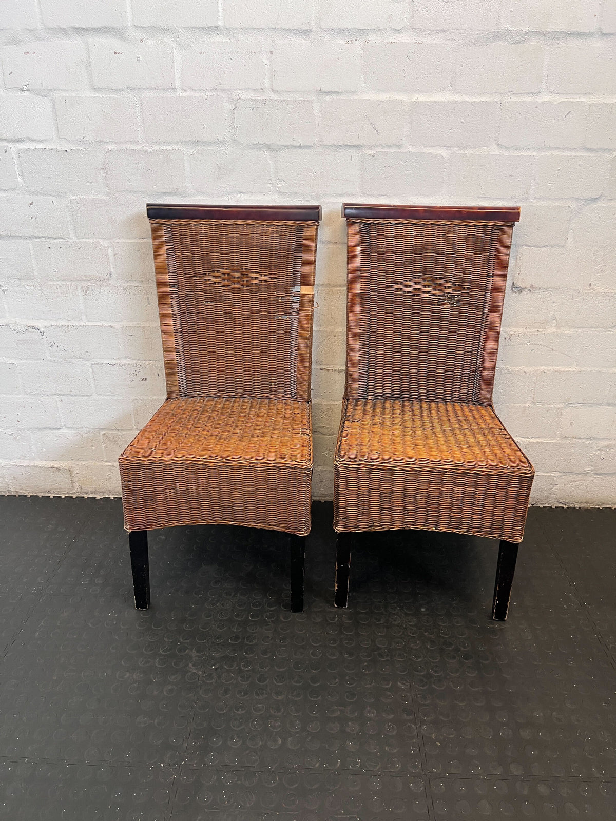 Charming Wicker Dining & Accent Chair