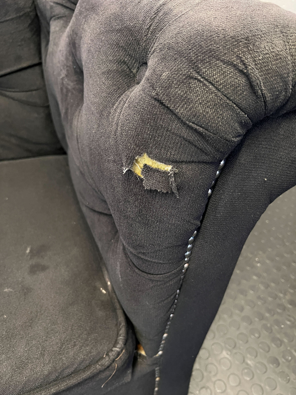 Chic Black Velvet Armchair with Tufted Design and Minor Damage - REDUCED