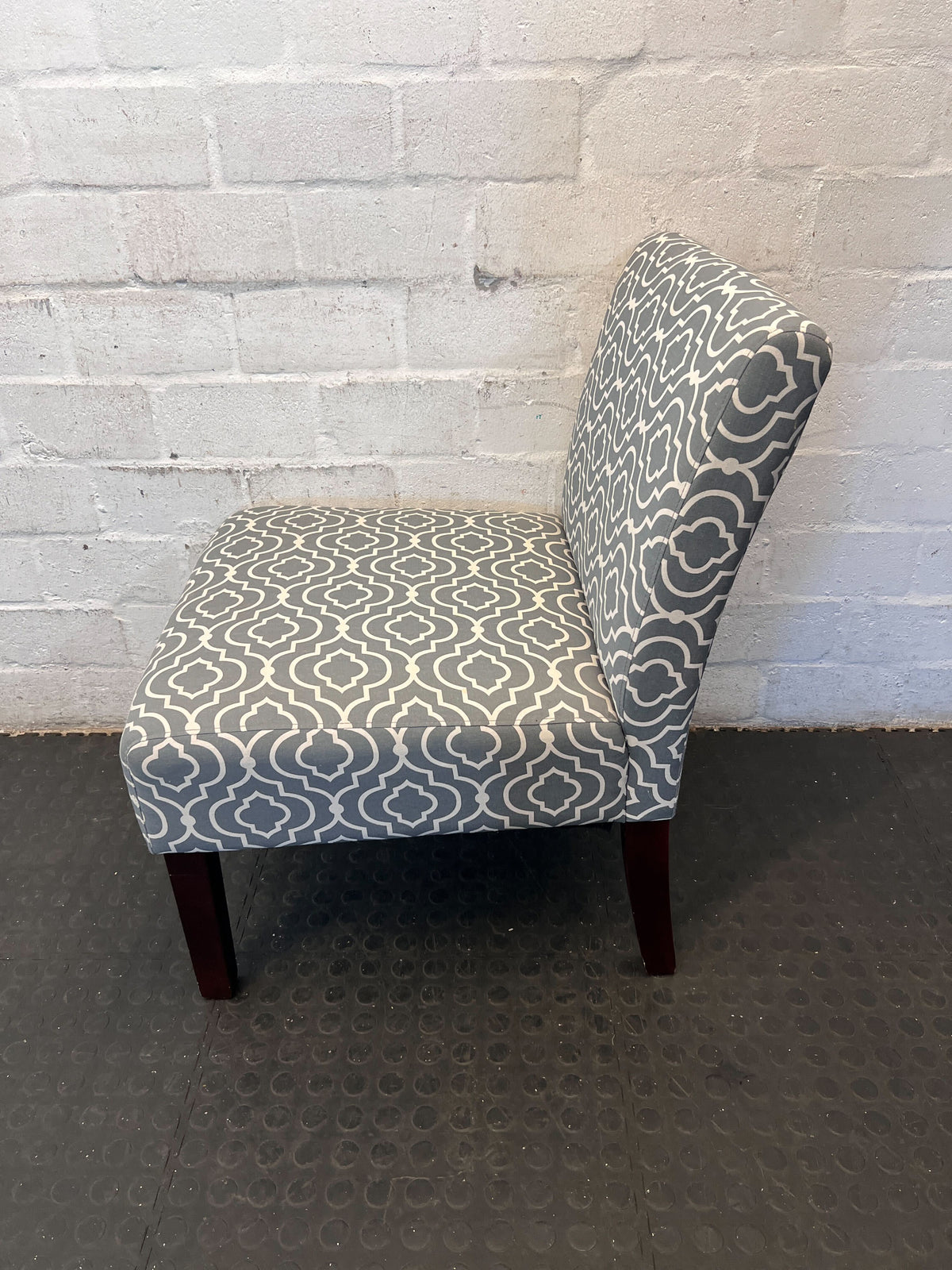 Chic Grey & White Geometric Slipper Chair